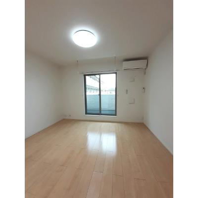 ボナリーベリー 201【管理NO：1-023302001-02010】 ★家具家電は申し込み後に搬入します★ ★2026年11月中旬入居可能★の物件写真2