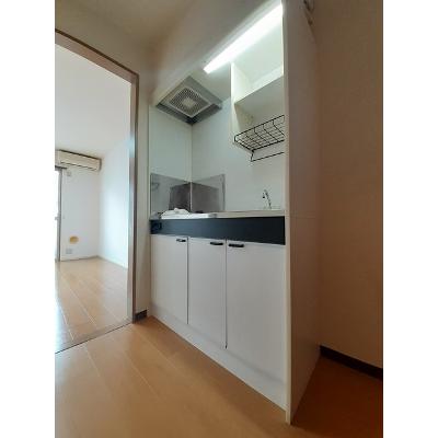 リュエルⅠ 106【管理NO：1-009383701-01050】 ★家具家電は申し込み後に搬入します★ ★2026年11月中旬入居可能★の物件写真3