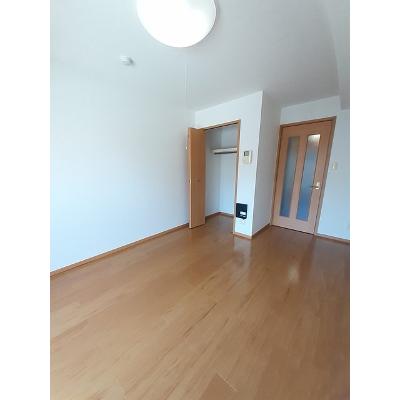 パークサイドヴィラ 501【管理NO：1-013244801-05010】 ★家具家電は申し込み後に搬入します★ ★2026年11月中旬入居可能★の物件写真2