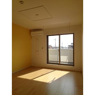 ティラーレＭ　Ⅰ 202【管理NO：1-022227501-02020】 ★家具家電は申し込み後に搬入します★ ★2026年11月下旬入居可能★の物件写真2