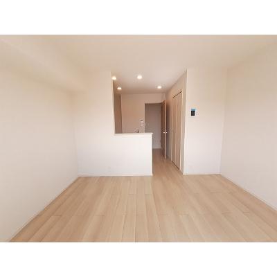 ＤｅａｒＣｏｕｒｔⅢ 204【管理NO：1-025974801-02040】 ★家具家電は申し込み後に搬入します★の物件写真2