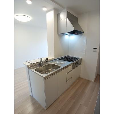 イオフェリーチェ 203【管理NO：1-027972401-02030】 ★家具家電は申し込み後に搬入します★の物件写真3