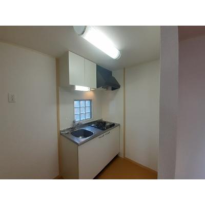 パイン　ヒル 201【管理NO：1-015509301-02010】 ★家具家電は申し込み後に搬入します★ ★2026年10月中旬入居可能★の物件写真3