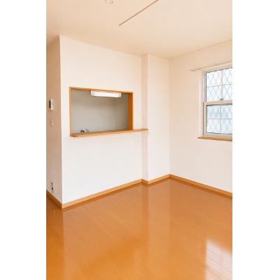それいゆ東小二里 105【管理NO：1-013458201-01040】 ★家具家電は申し込み後に搬入します★の物件写真2