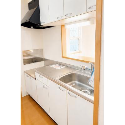 それいゆ東小二里 105【管理NO：1-013458201-01040】 ★家具家電は申し込み後に搬入します★の物件写真3