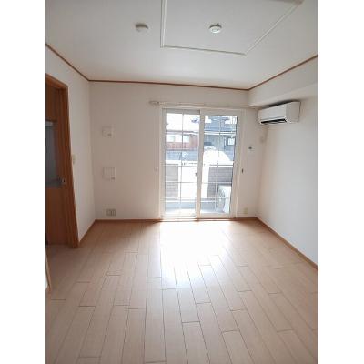 ミルト　Ａ 103【管理NO：1-013022201-01030】 ★家具家電は申し込み後に搬入します★ ★2026年12月中旬入居可能★の物件写真2