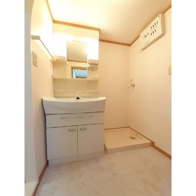 プランタン　ソレイユＢ 102【管理NO：1-013072002-01020】 ★家具家電は申し込み後に搬入します★ ★2026年11月中旬入居可能★の物件写真6