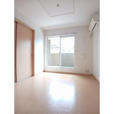 カサブランカ弐番館 202【管理NO：1-015781302-02020】 ★家具家電は申し込み後に搬入します★ ★2026年11月中旬入居可能★の物件写真2