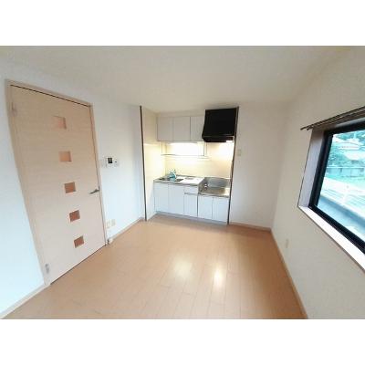 ヴィクトワール府中 101【管理NO：1-007081201-01010】 ★家具家電は申し込み後に搬入します★ ★2026年11月中旬入居可能★の物件写真3