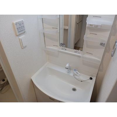プリマベーラ 203【管理NO：1-023740901-02030】 ★家具家電は申し込み後に搬入します★ ★2026年11月中旬入居可能★の物件写真6