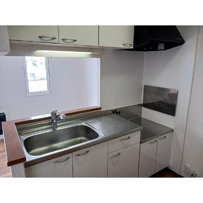 ヴィラ・ファイター 103【管理NO：1-014036301-01030】 ★家具家電は申し込み後に搬入します★ ★2026年11月中旬入居可能★の物件写真3