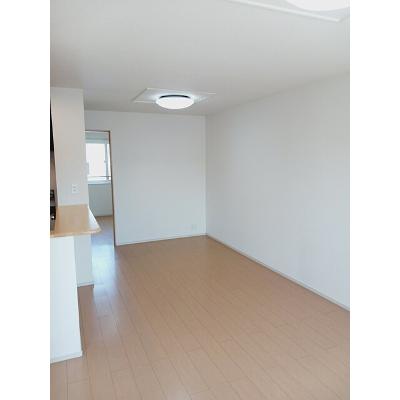 ブリッジ　１３ 202【管理NO：1-020769701-02020】 ★家具家電は申し込み後に搬入します★ ★2026年12月中旬入居可能★の物件写真2