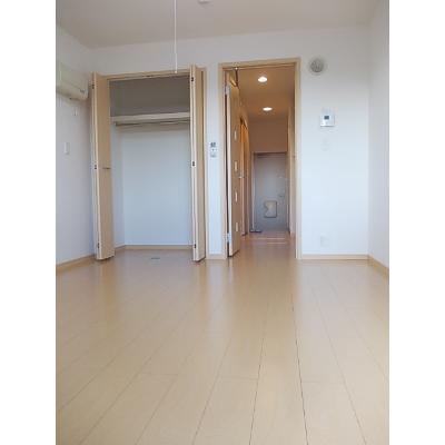ジェアングラフィットＢ 202【管理NO：1-017951601-02020】 ★家具家電は申し込み後に搬入します★ ★2026年11月中旬入居可能★の物件写真2