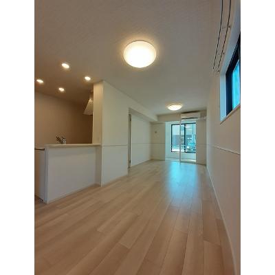 コクーン・カナサ 101【管理NO：1-027398301-01010】 ★家具家電は申し込み後に搬入します★の物件写真2