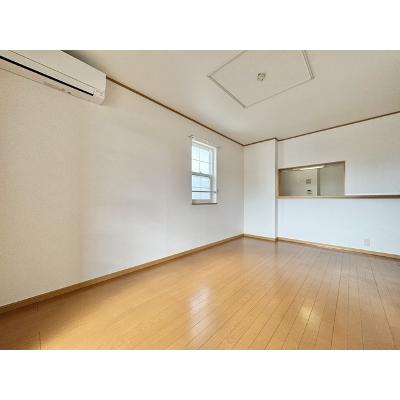 カメーリア・Ｋ 201【管理NO：1-013519401-02010】 ★家具家電は申し込み後に搬入します★ ★2026年10月下旬入居可能★の物件写真2