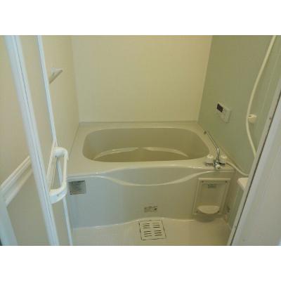 セレノ・コリーナ 102【管理NO：1-018930801-01020】 ★家具家電は申し込み後に搬入します★ ★2026年11月中旬入居可能★の物件写真4