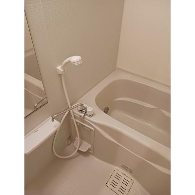 ホワイト・プレセアＡ 202【管理NO：1-016240101-02020】 ★家具家電は申し込み後に搬入します★ ★2026年11月中旬入居可能★の物件写真4