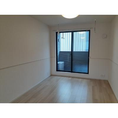グレース　メロウ　Ｅ 202【管理NO：1-027499101-02020】 ★家具家電は申し込み後に搬入します★ ★2026年12月上旬入居可能★の物件写真2