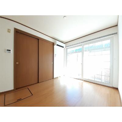 ラ・エルヴェール 102【管理NO：1-011636701-01020】 ★家具家電は申し込み後に搬入します★ ★2027年01月下旬入居可能★の物件写真2