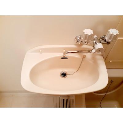 メゾン斉藤 205【管理NO：1-004347701-02050】 ★家具家電は申し込み後に搬入します★ ★2026年11月中旬入居可能★の物件写真6