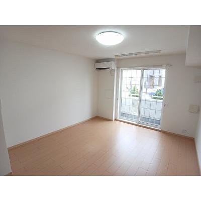 ラシーヌ 102【管理NO：1-016845501-01020】 ★家具家電は申し込み後に搬入します★ ★2026年10月下旬入居可能★の物件写真2