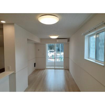 ハッフルパフⅡ 101【管理NO：1-026630102-01010】 ★家具家電は申し込み後に搬入します★ ★2026年11月中旬入居可能★の物件写真2