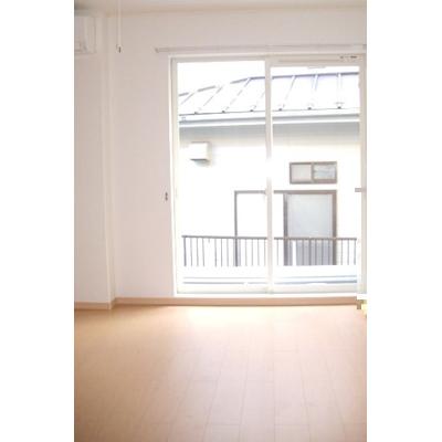 エルミ　ガーデン 101【管理NO：1-016579301-01010】 ★家具家電は申し込み後に搬入します★ ★2026年12月中旬入居可能★の物件写真2