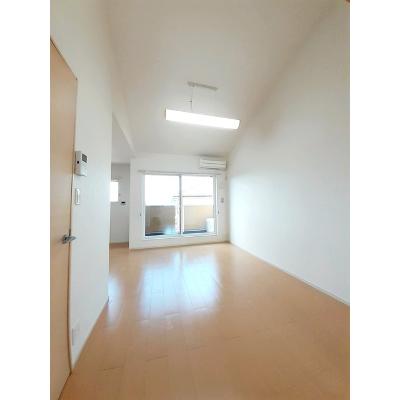 マーク・ピュア 203【管理NO：1-017411601-02030】 ★家具家電は申し込み後に搬入します★ ★2026年12月中旬入居可能★の物件写真2