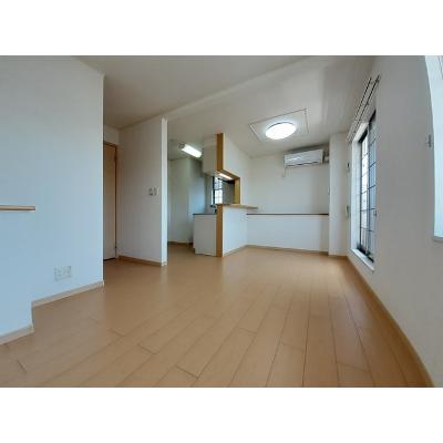 ソレイユ苗代 203【管理NO：1-015829401-02030】 ★家具家電は申し込み後に搬入します★ ★2026年11月中旬入居可能★の物件写真2