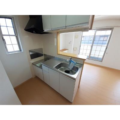 ソレイユ苗代 203【管理NO：1-015829401-02030】 ★家具家電は申し込み後に搬入します★ ★2026年11月中旬入居可能★の物件写真3