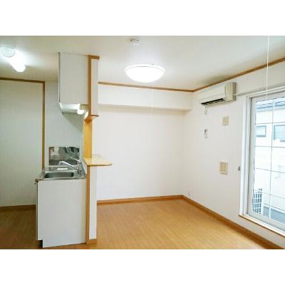メゾンヴィヴァーチェ 202【管理NO：1-012894701-02020】 ★家具家電は申し込み後に搬入します★ ★2026年11月下旬入居可能★の物件写真2