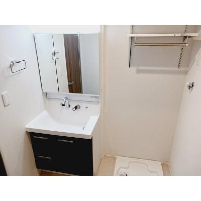 apartment 〒108-0075　東京都港区港南２丁目16-1