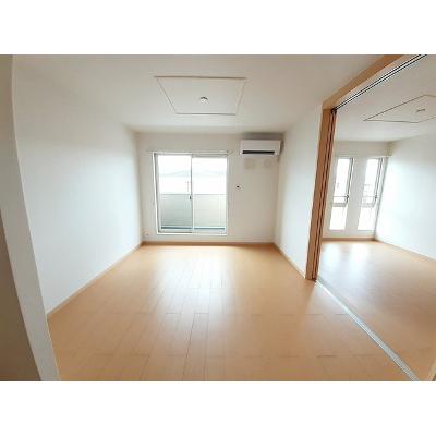 リアンⅡ 202【管理NO：1-016386301-02020】 ★家具家電は申し込み後に搬入します★ ★2026年11月中旬入居可能★の物件写真2