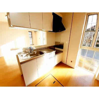 キッズタウン　１ 102【管理NO：1-009548501-01020】 ★家具家電は申し込み後に搬入します★ ★2026年11月中旬入居可能★の物件写真3