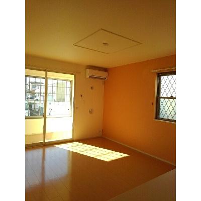 パイン　フォーチュン 101【管理NO：1-020552001-01010】 ★家具家電は申し込み後に搬入します★ ★2026年10月下旬入居可能★の物件写真2