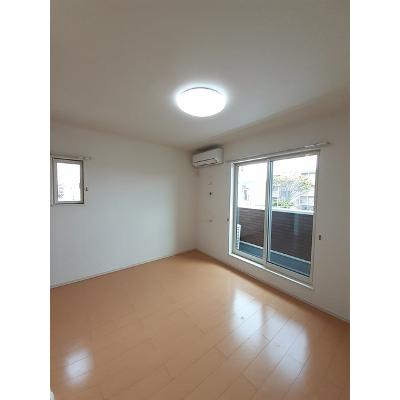 Ｈａｒｕｋａｓ　Ⅰ 201【管理NO：1-020126101-02010】 ★家具家電は申し込み後に搬入します★ ★2026年11月中旬入居可能★の物件写真2