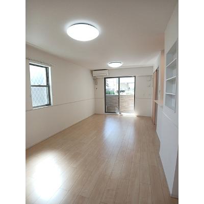 シュテルンＫ 105【管理NO：1-024912401-01050】 ★家具家電は申し込み後に搬入します★の物件写真2
