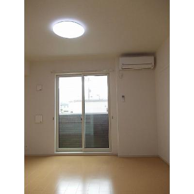 Ｈａｒｕｋａｓ　Ⅰ 103【管理NO：1-020126101-01030】 ★家具家電は申し込み後に搬入します★ ★2026年11月中旬入居可能★の物件写真2