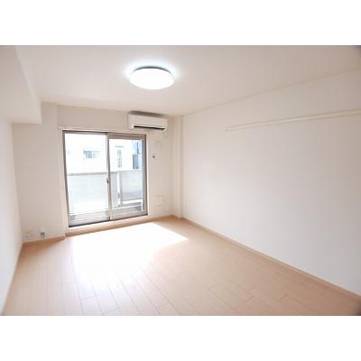 ウェステン　ドルフⅠ 102【管理NO：1-016097401-01020】 ★家具家電は申し込み後に搬入します★ ★2026年10月下旬入居可能★の物件写真2