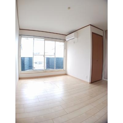 マロンイーストＹＮ 204【管理NO：1-009326101-02040】 ★家具家電は申し込み後に搬入します★ ★2026年11月中旬入居可能★の物件写真2