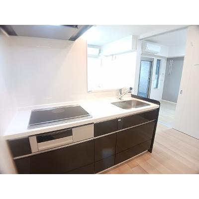 スペチアーレ　クアットロ 301【管理NO：1-027624101-03010】 ★家具家電は申し込み後に搬入します★ ★2026年12月中旬入居可能★の物件写真3