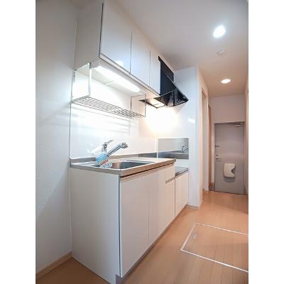 ベーネ　ルナ 101【管理NO：1-016635901-01010】 ★家具家電は申し込み後に搬入します★の物件写真3