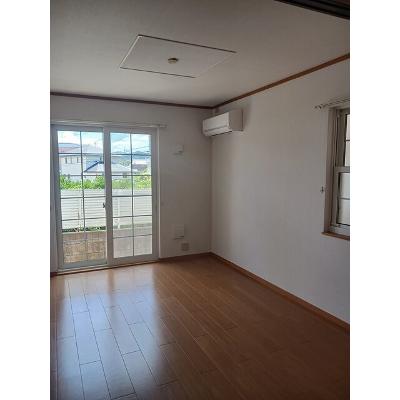 ポルトラーノⅡ 101【管理NO：1-012568101-01010】 ★家具家電は申し込み後に搬入します★ ★2026年11月中旬入居可能★の物件写真2