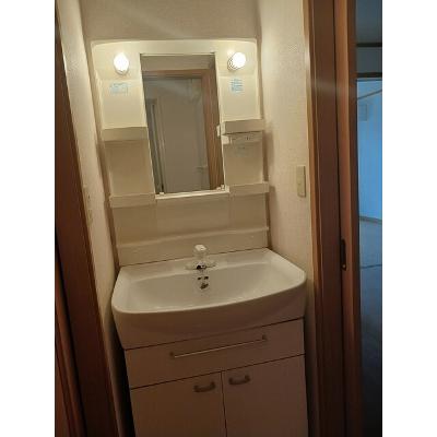 ポルトラーノⅡ 101【管理NO：1-012568101-01010】 ★家具家電は申し込み後に搬入します★ ★2026年11月中旬入居可能★の物件写真6