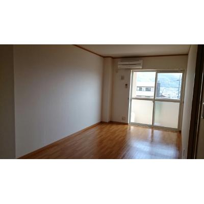 サニーサイド 101【管理NO：1-012899901-01010】 ★家具家電は申し込み後に搬入します★ ★2026年11月上旬入居可能★の物件写真2