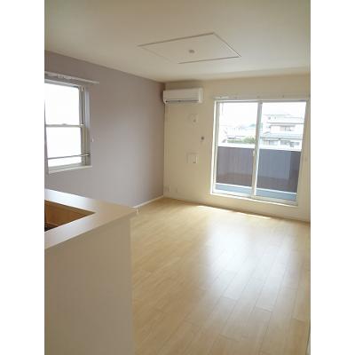 プランドール板野Ｂ 206【管理NO：1-022423502-02050】 ★家具家電は申し込み後に搬入します★ ★2026年11月中旬入居可能★の物件写真2