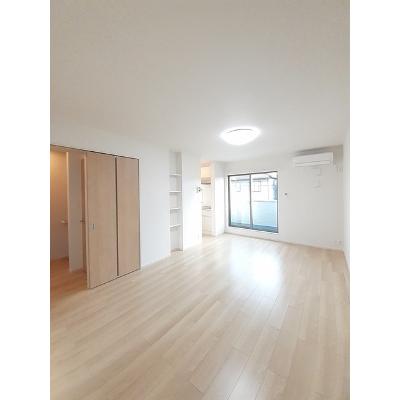 トイロ・リン 201【管理NO：1-026838601-02010】 ★家具家電は申し込み後に搬入します★ ★2026年11月下旬入居可能★の物件写真2