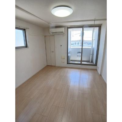 エテルノ・ミサオ 301【管理NO：1-021501301-03010】 ★家具家電は申し込み後に搬入します★ ★2026年10月下旬入居可能★の物件写真2