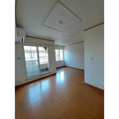 フォレスト　パークＢ 202【管理NO：1-013640702-02020】 ★家具家電は申し込み後に搬入します★ ★2026年11月上旬入居可能★の物件写真2