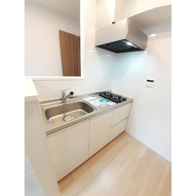 ノース 201【管理NO：1-026802401-02010】 ★家具家電は申し込み後に搬入します★ ★2026年11月中旬入居可能★の物件写真3
